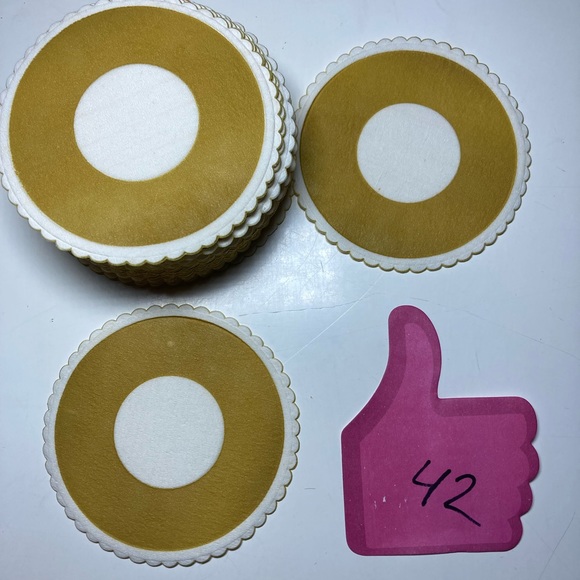42 Vintage Paper Party Coasters - Picture 1 of 2